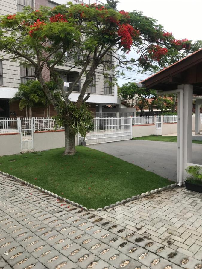 Villa Residencial Cecilia Cruz Bombinhas Exterior foto